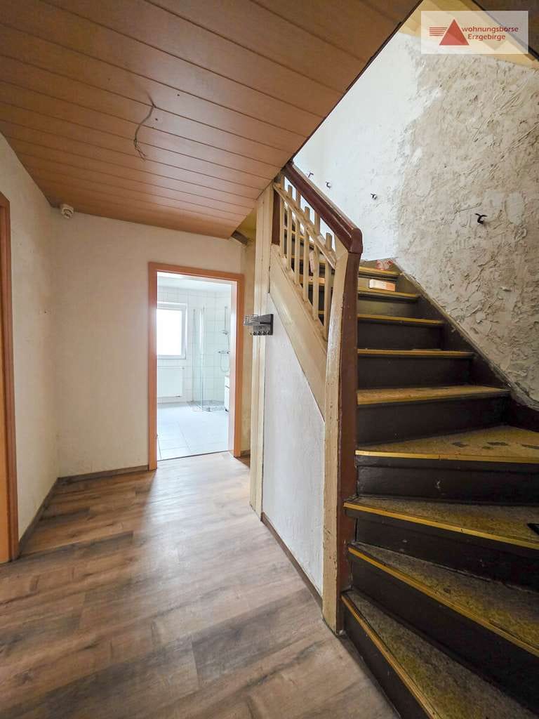 Immobilie in Raschau-Markersbach - Klein, aber mit viel Potential - Einfamilienhaus zentraler Lage von Raschau - Bild 2