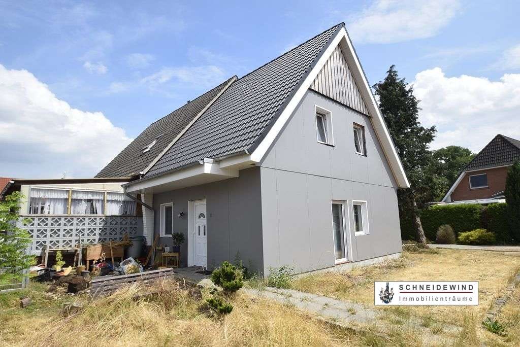 Immobilie in Stuhr - Neubau aus 2020
mit Einliegerwohnung für 1 Person
am Altbestand
Garage, Garten, Einbauküche u.v.m - Bild 0