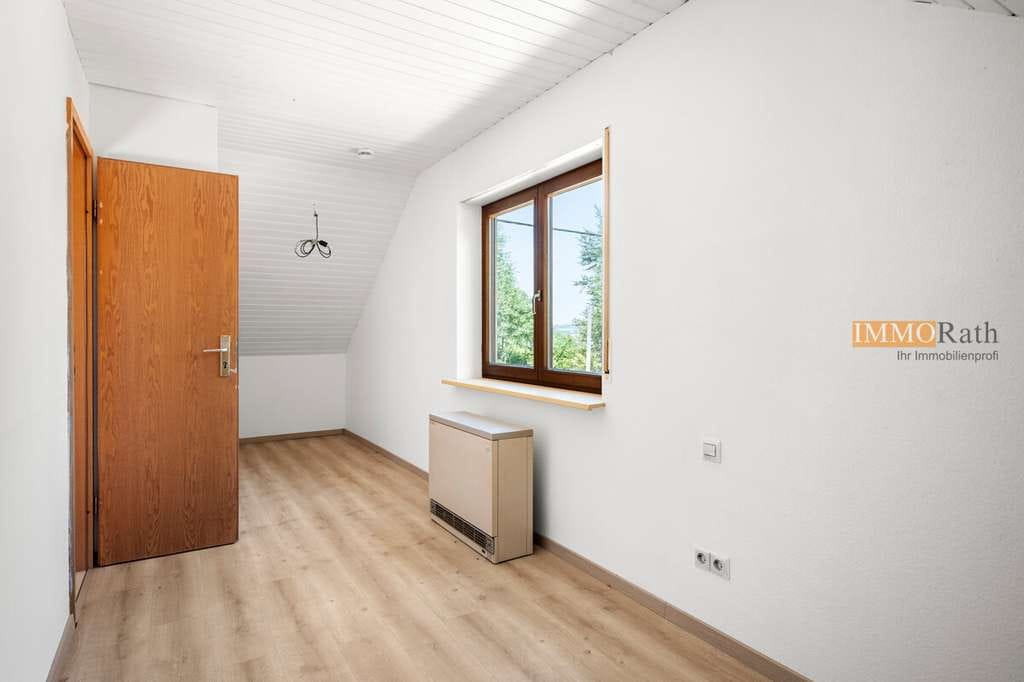 Immobilie in Herbolzheim - IMMORath.de – Zweifamilienhaus in naturnaher Lage mit großzügigem Grundstück - Bild 4