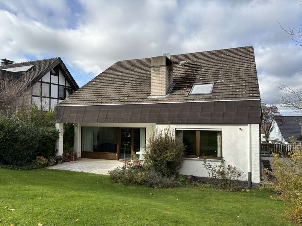 Immobilie in Wachtberg - Familienfreundliches, großes EFH mit Sonnengrundstück in TOP-Ruhiglage an den Feldern von Berkum - Bild 0