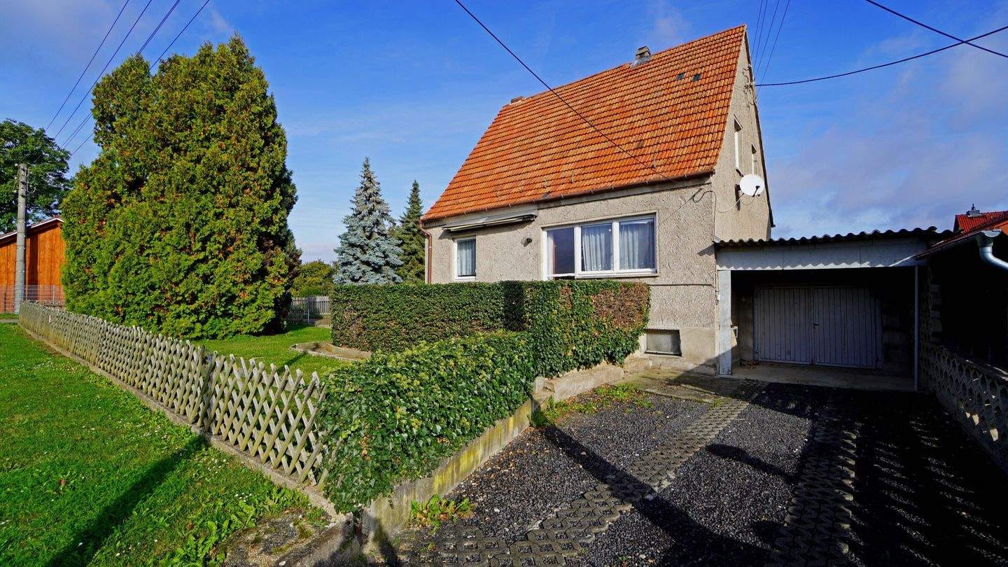 Immobilie in Magdala - Praktisch, freistehend mit Gestaltungspotential. Einfamilienhaus zwischen Weimar und Jena - Bild 0