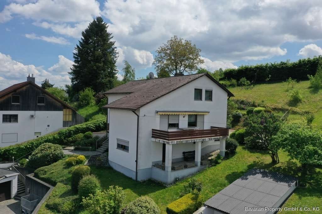 Immobilie in Bogen - Einfamilienhaus großem Grundstück in Furth bei Bogen - Bild 1