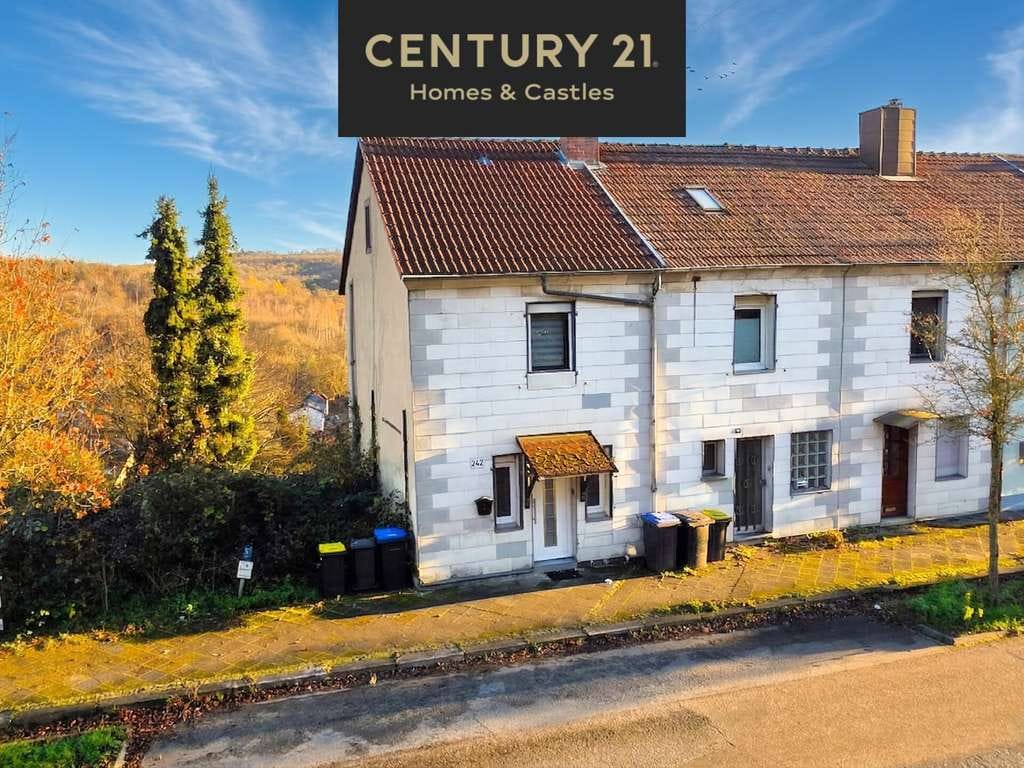 Immobilie in Sulzbach/Saar - Charmantes Reihenendhaus als perfekte Alternative zur Eigentumswohnung in Sulzbach-Altenwald - Bild 0