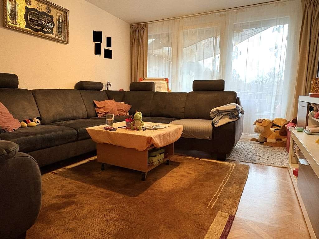 Immobilie in Buchenbach - Vermietete 3-Zimmer-Wohnung im 1.DG mit Balkon und KFZ-Stellplatz im Freien - Bild 2