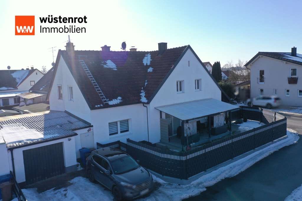 Immobilie in Parkstetten - Wohnen mit Garten: Modernisierte Doppelhaushälfte in Parkstetten - Bild 3