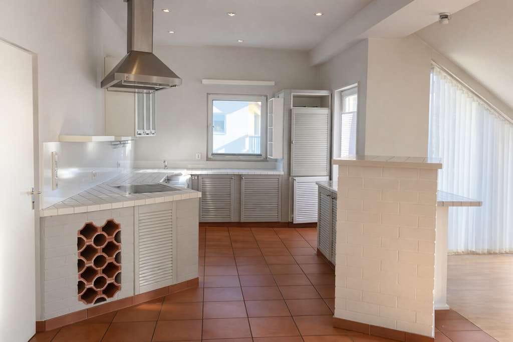 Immobilie in Bad Camberg - Mehr Wohnwert auf 134m² + Kamin im Wohnzimmer und zwei Balkone - Bild 4