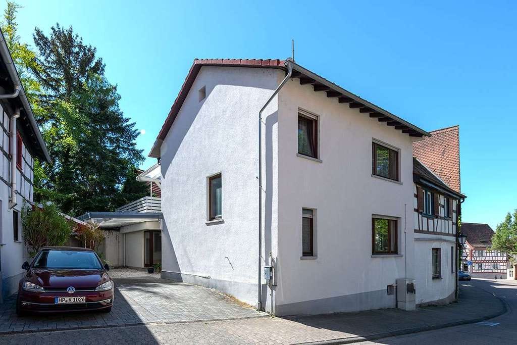 Immobilie in Zwingenberg - Idyllisches Stadthaus in Zwingenberg – Wohnen mit Charme und Weitblick - Bild 0