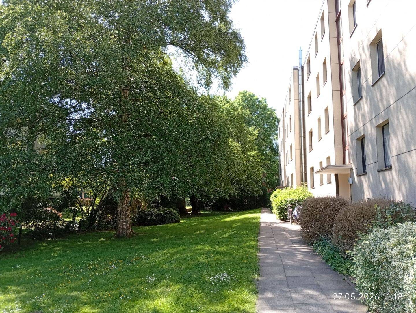 Immobilie in Buxtehude - Moderne 2,5-Zimmer-Wohnung mit Balkon in Buxtehude - Bild 0