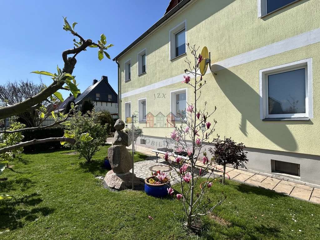Immobilie in Bennewitz - Großzügiges Zweifamilienhaus mit Gästehaus, Garten & Doppelgarage - vielseitig nutzbar! - Bild 3