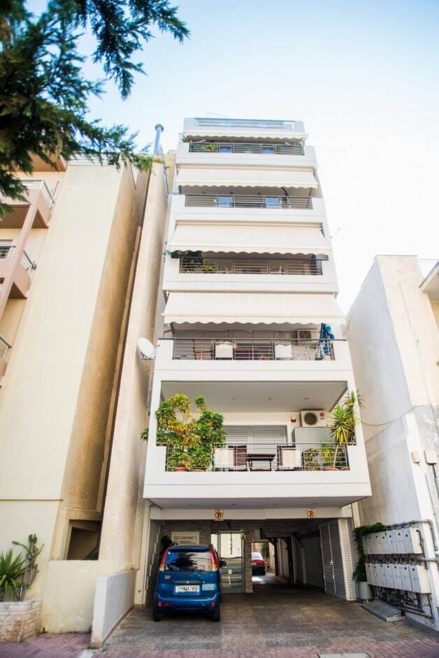 Immobilie in Carpin - Neue und gepflegte Wohnung in Athen - Bild 0