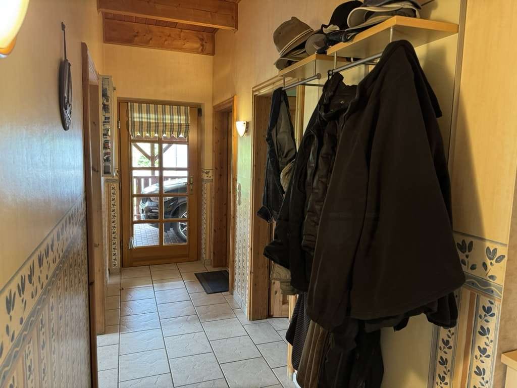 Immobilie in Burg (Dithmarschen) - Lebensqualität und Familienglück garantiert: Gepflegtes EFH in ruhiger Wohnlage mit Wintergarten! - Bild 4