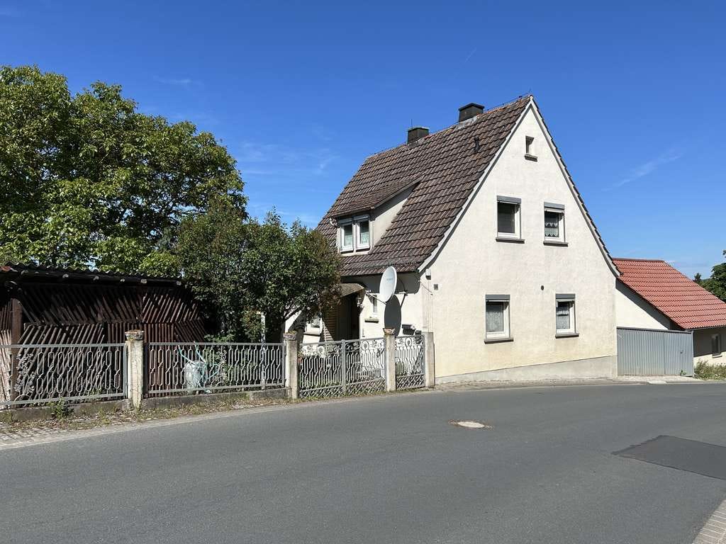Immobilie in Steinfeld - Charmantes Einfamilienhaus in Steinfeld – Mit Liebe modernisieren und ankommen - Bild 0