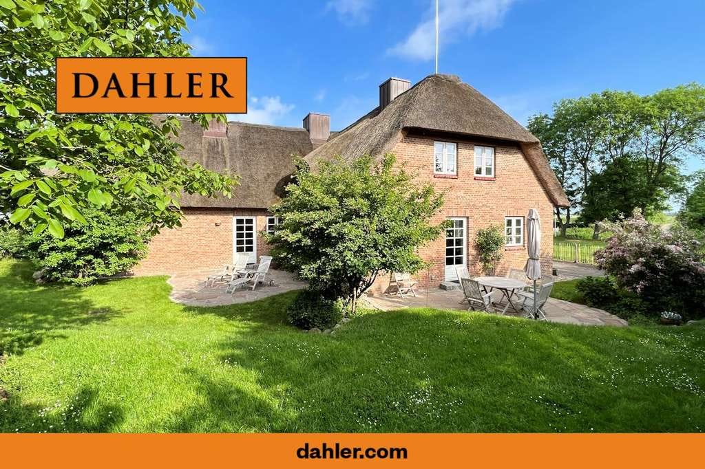 Immobilie in Wrixum - Reedecktes Doppelhaus in attraktiver Lage (positiver Bauvorbescheid für eine Ferienwohnung) - Bild 1