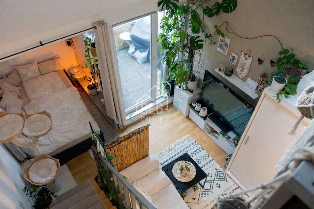 Immobilie in Köngen - Ideal für Singles oder Anleger: 1,5 Zimmer Maisonettewohnung mit Loggia & TG-Stellpatz - Bild 0
