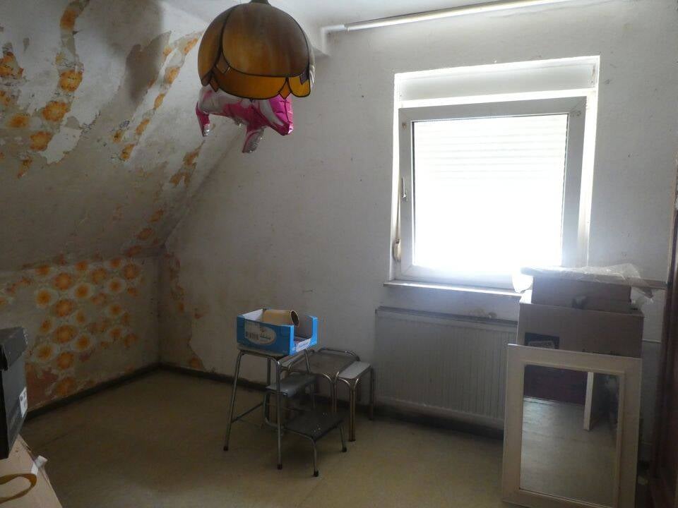 Immobilie in Ebsdorfergrund - Einfamilienhaus auf großzügigem Grundstück in direkter Nähe zum Schloßpark! - Bild 4
