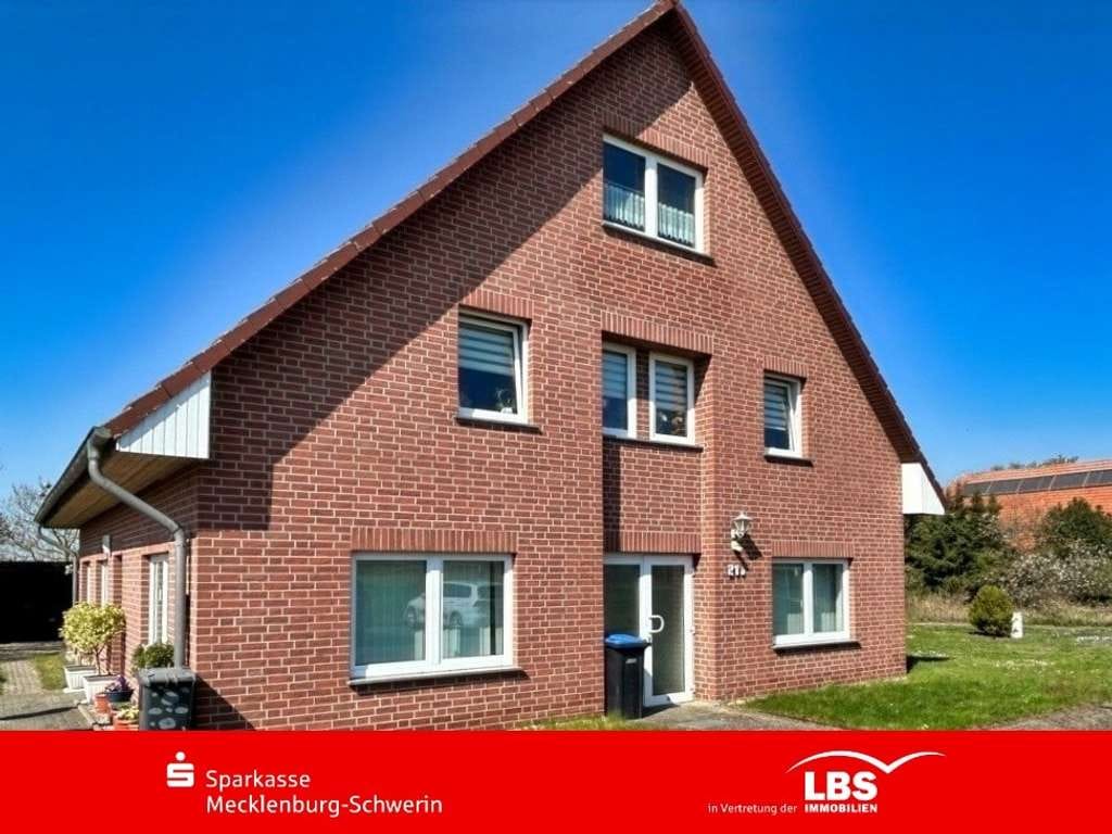 Immobilie in Leezen - Seenähe & viel Platz  - Bild 0