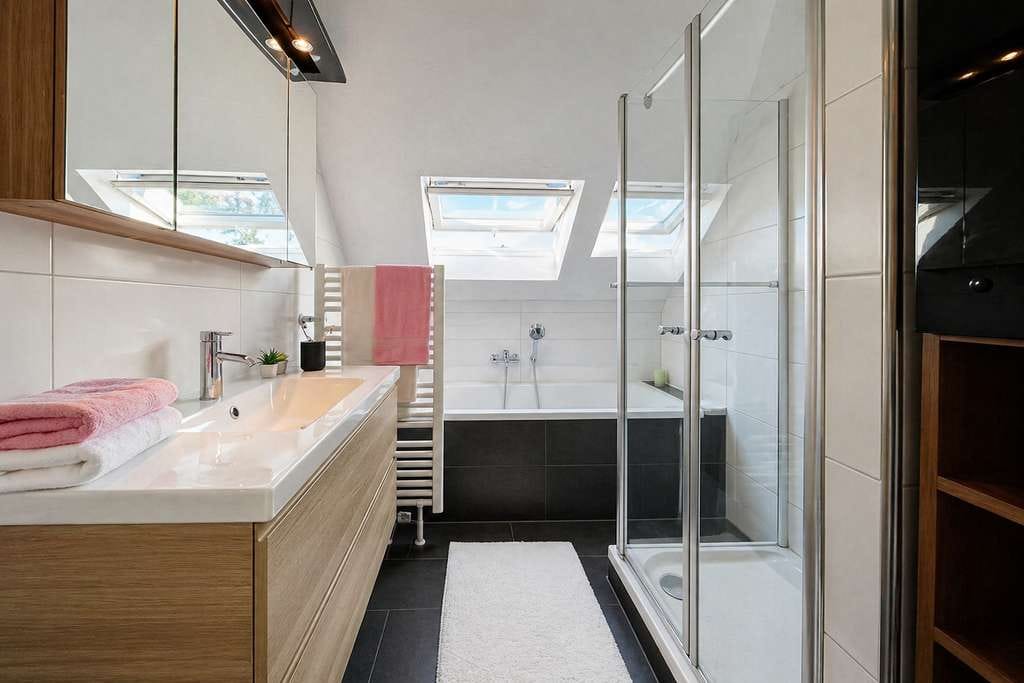Immobilie in Albbruck - 4 Zimmer Dachgeschosswohnung mit großem eigenem Garten und Garage, Leerstand - Bild 4