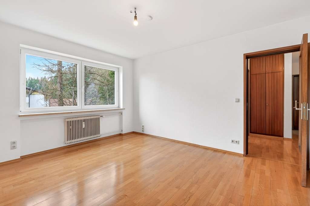 Immobilie in Kochel am See - Attraktive 2-Zimmer-Wohnung in Kochel am See - sofort bezugsfertig - Bild 1