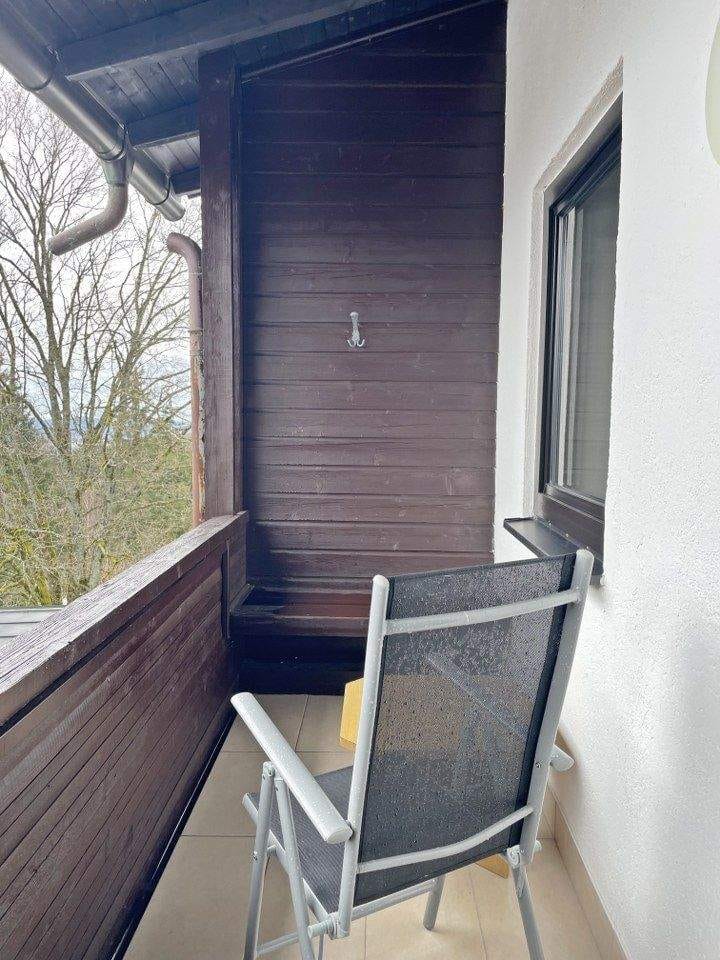 Immobilie in Lohberg - Gemütlichkeit trifft Panorama: Lichtdurchflutete 2-Zimmer-Wohnung mit Balkon und guter Ausstattung - Bild 2