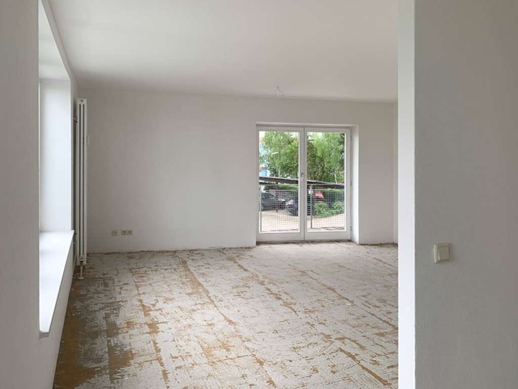 Immobilie in Großmehring - Tolle 2-Zimmer Wohnung mit Balkon und PKW-Stellplatz in Großmehring - Bild 1