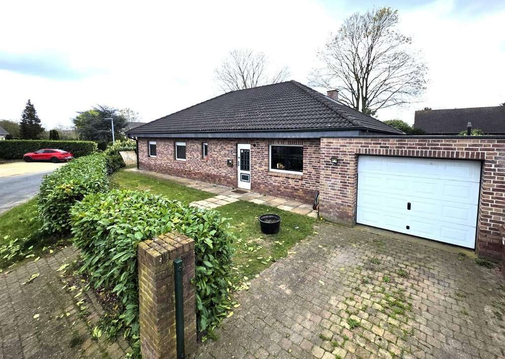 Immobilie in Kranenburg - Freistehender Semi-Bungalow mit 7 Zimmern und Garage nahe Niederlande - Bild 1