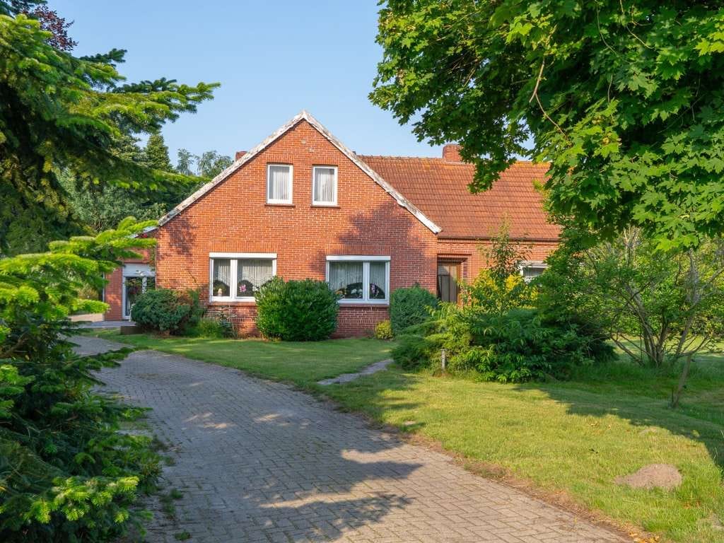 Immobilie in Moormerland - Landhaus mit Potenzial auf über 2,1 Hektar Grundstück inkl. Grünland *SB2604* - Bild 3