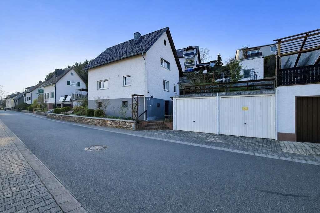 Immobilie in Aarbergen - EFH mit viel Potenzial und angenehmer Nachbarschaft im Grünen! - Bild 2
