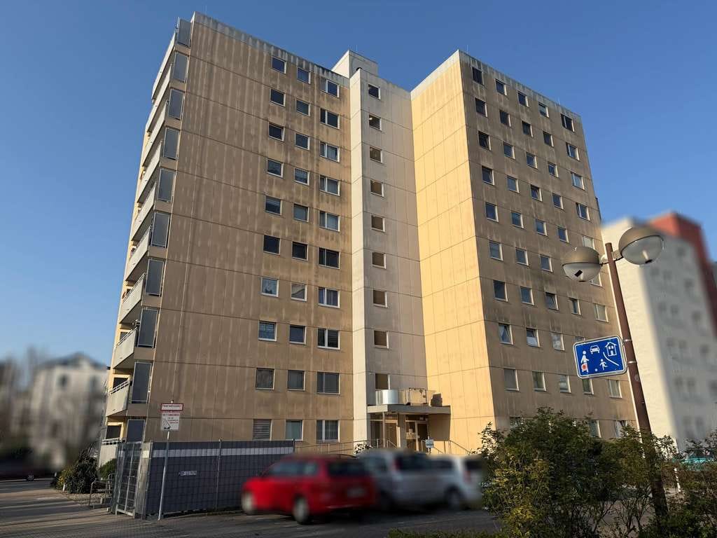Immobilie in Limburgerhof - Stufenlose 2,5 ZKB Wohnung mit Ausblick und Potenzial  - Bild 0
