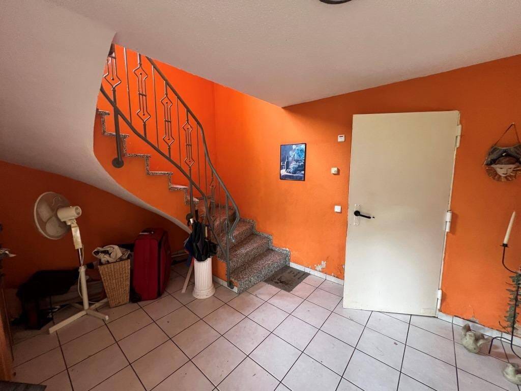 Immobilie in Kröv - Wohnhaus mit Garage in Kröv - Bild 4