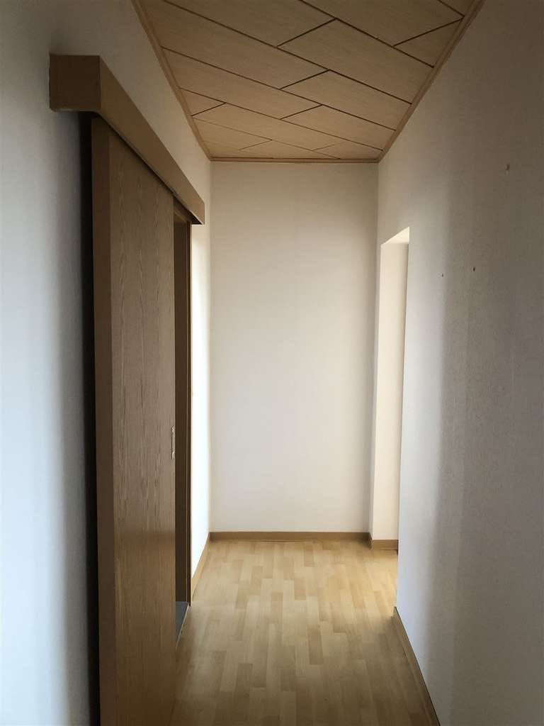 Immobilie in Eckartsberga - Einziehen & Wohlfühlen – 2-Zimmer-Oase mit Aussicht - Bild 2