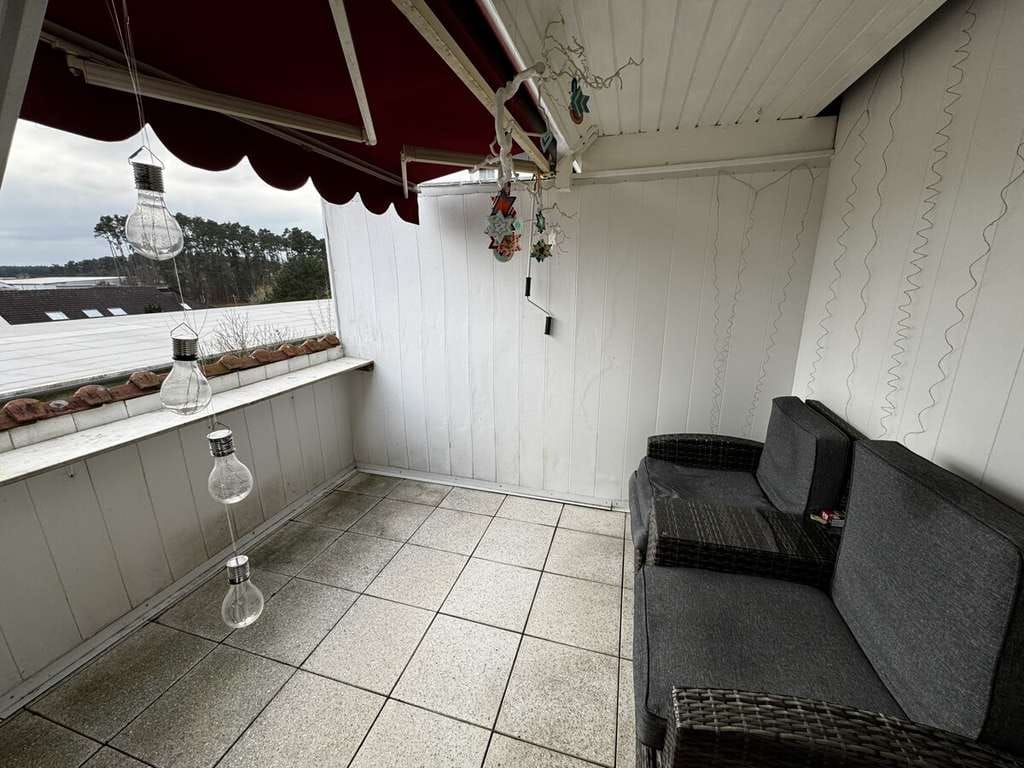 Immobilie in Röttenbach - Schicke 4-Zimmer Maisonette-Wohnung (2. OG u. DG) in Ortsrandlage von Röttenbach! - Bild 2