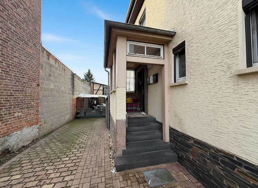 Immobilie in Rudolstadt - Mehrgenerationenhaus oder Renditeobjekt - Bild 2