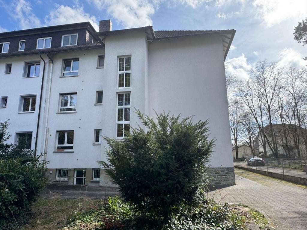 Immobilie in Heusenstamm - PREISSENKUNG - 4 Wohneinheiten im Herzen von Heusenstamm und tollem XXL-Grundstück - Bild 3