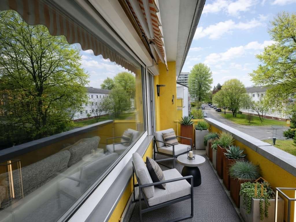 Immobilie in Geretsried - Einziehen oder investieren – lichtdurchflutetes Zuhause mit Süd-Balkon in Bestlage von Geretsried - Bild 0