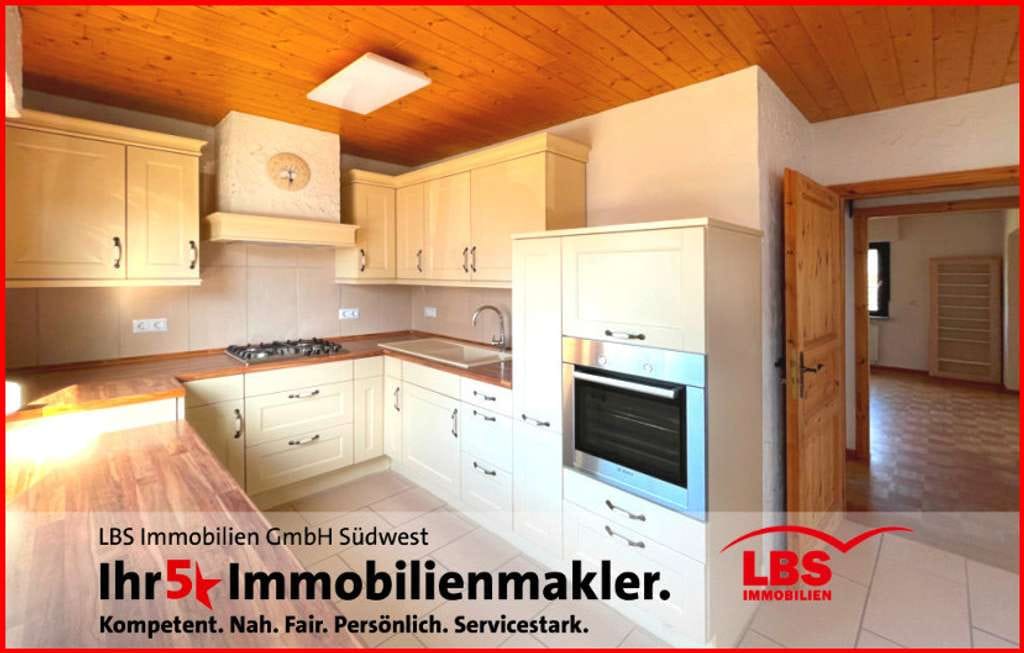 Immobilie in Hochdorf-Assenheim - Großer Garten, E-Garage und ein energieerzeugendes Einfamilien-Fertighaus auf Schadstoffe geprüft - Bild 2
