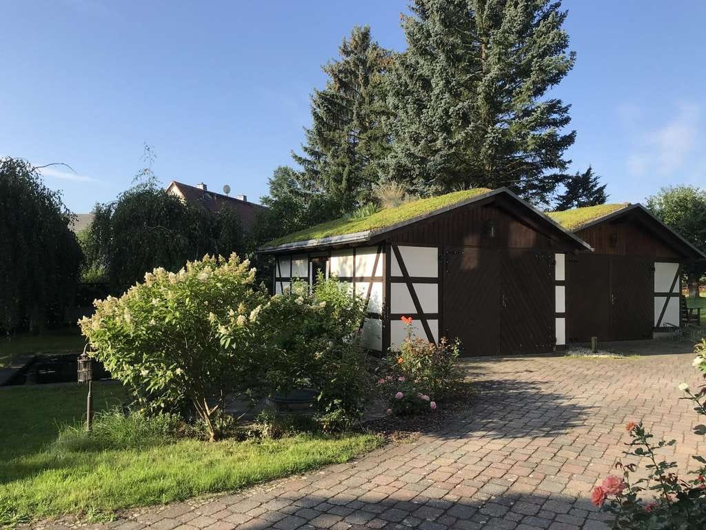 Immobilie in Fraureuth - Grosszügiges Anwesen in ruhiger familenfreundlicher Lage (Fraureuth) - Bild 3