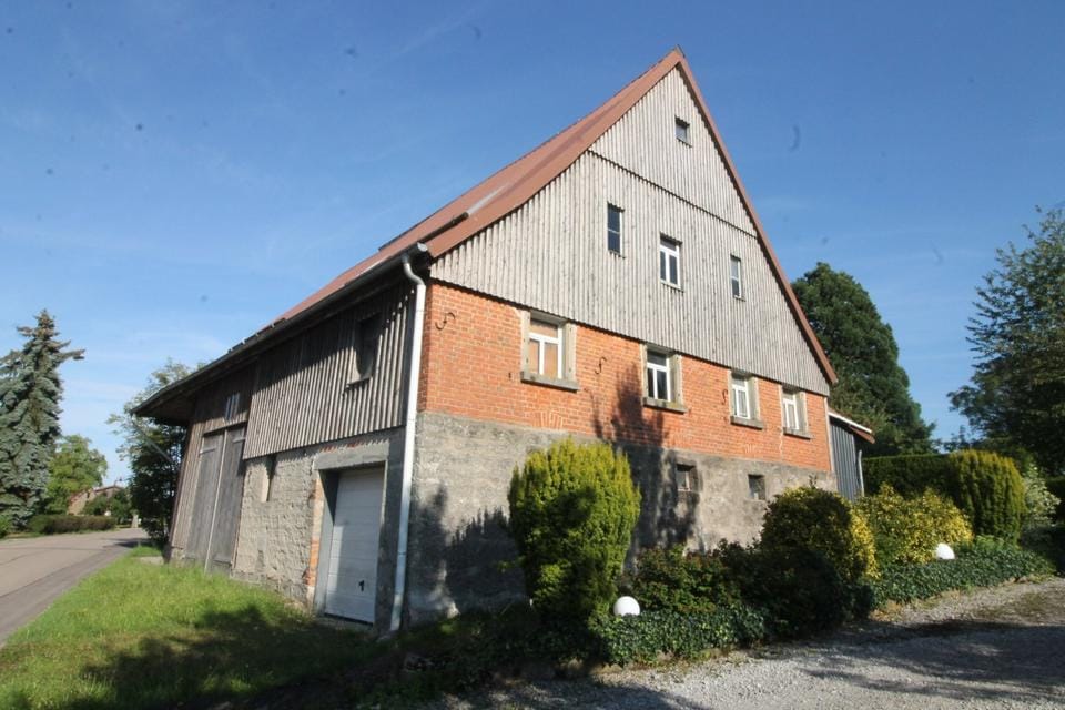 Immobilie in Frankenhardt - TRAUMGRUNDSTÜCK - Zweifamilienhaus mit großem Lagergebäude bietet Ihnen viele Optionen - Bild 0