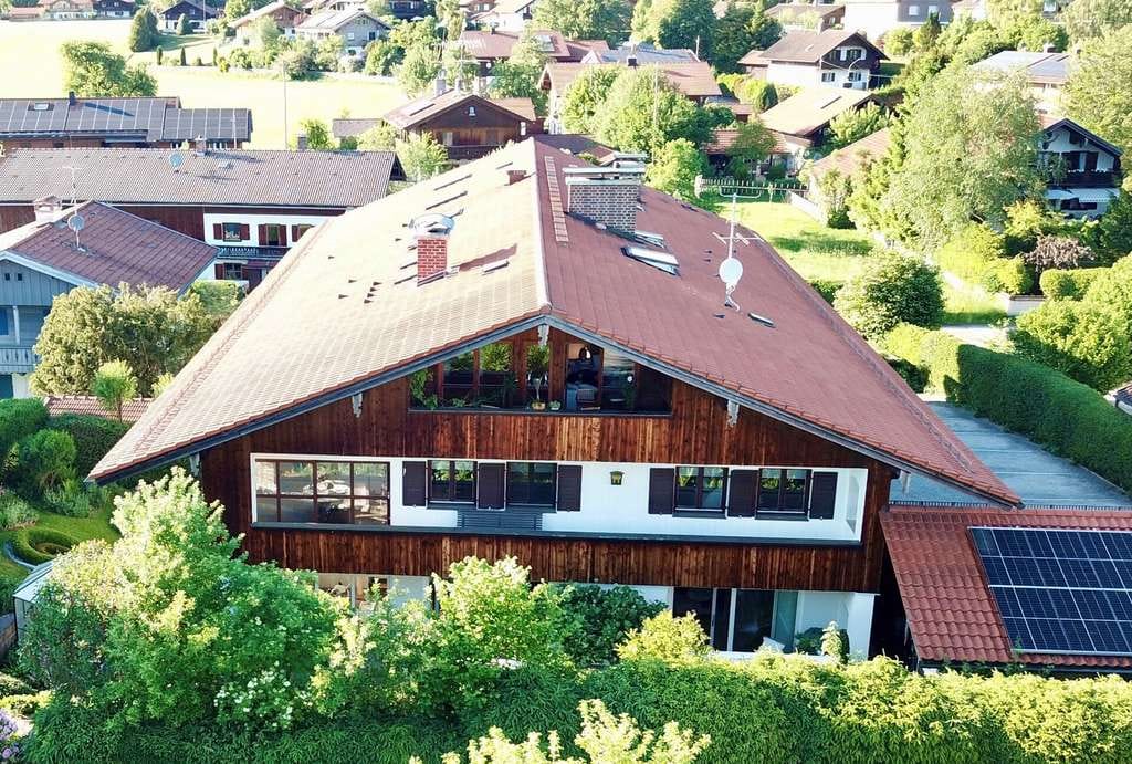 Immobilie in Reichersbeuern - 5-Zimmer-Wohnung im 1. Obergeschoss mit richtig viel Platz! - Bild 0