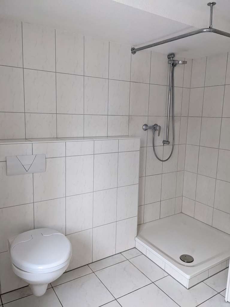 Immobilie in Bad Dürrheim - ETW 2.OG Lift Innenstadt Bad Dürrheim sofort frei - Bild 4