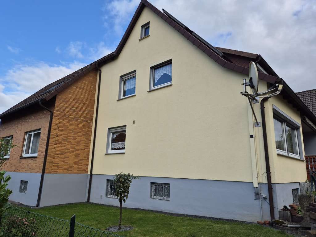 Immobilie in Delligsen - Platz für eine oder zwei Familien in Delligsen / Generationswohnen möglich - Bild 1