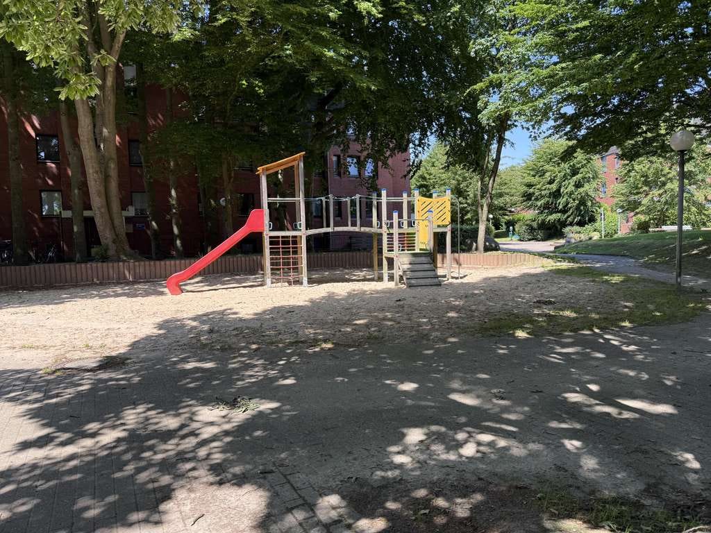 Immobilie in Ahrensburg - Modernisiert und familienfreundlich! - Bild 4
