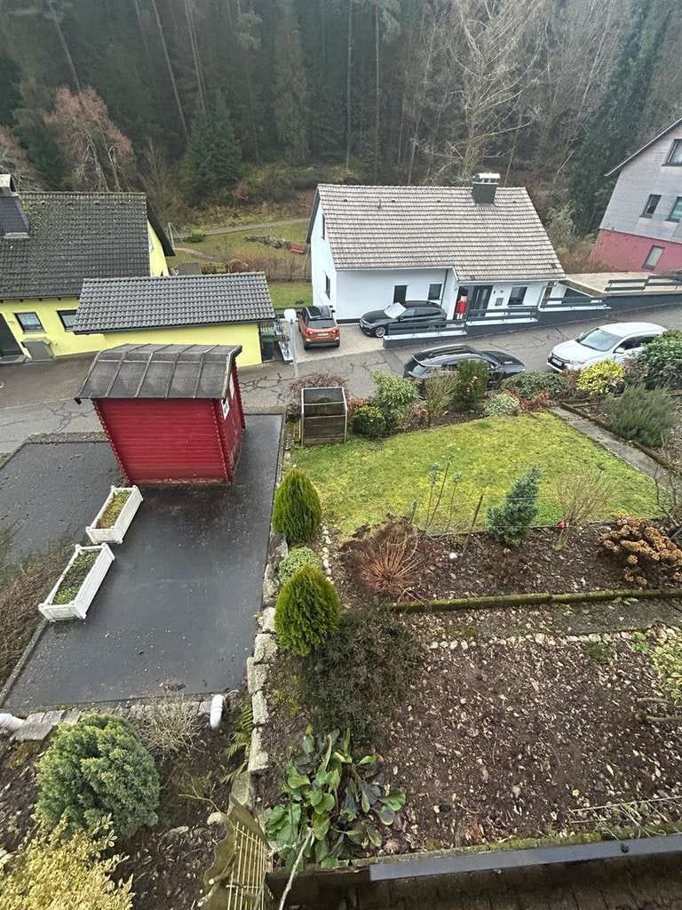 Immobilie in Gutach (Schwarzwaldbahn) - Viel Wohnfläche, top gepflegt – einzigartiges Zweifamilienhaus in Gutach - Bild 3