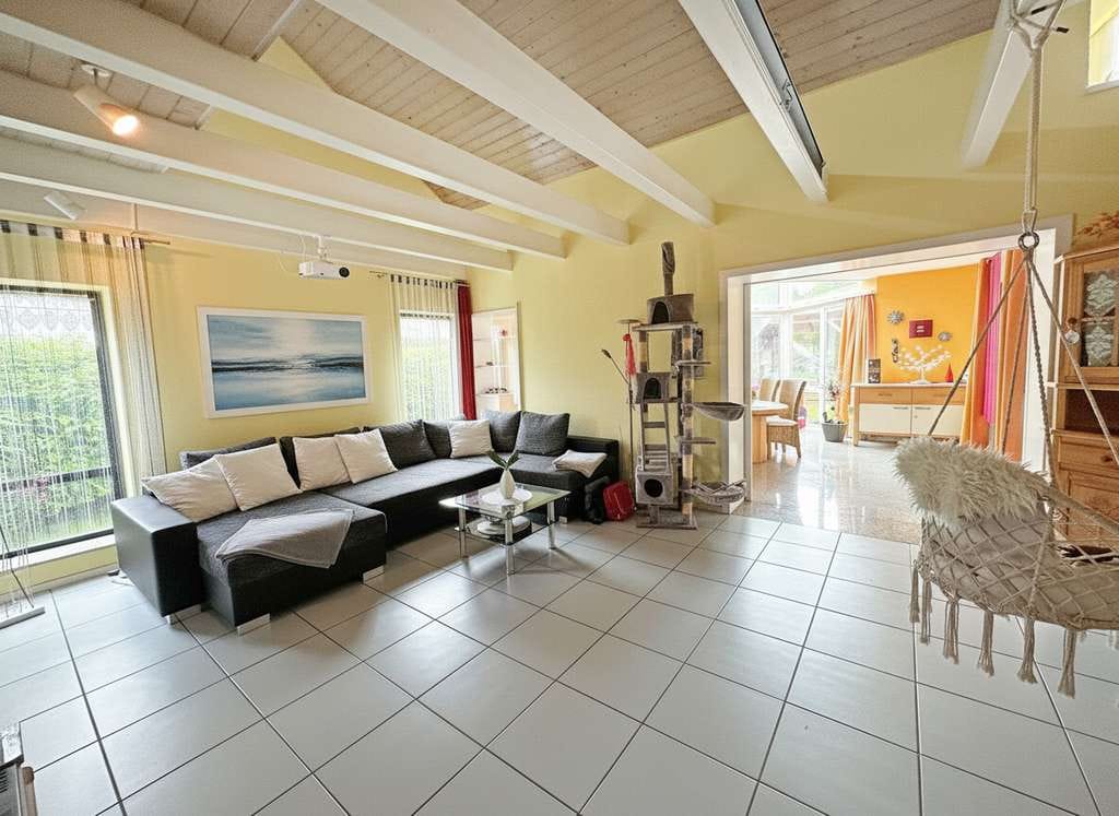 Immobilie in Lindenfels - Idyllisch gelegen: Einfamilienhaus mit sonnigem Wintergarten und viel Wohnqualität - Bild 4