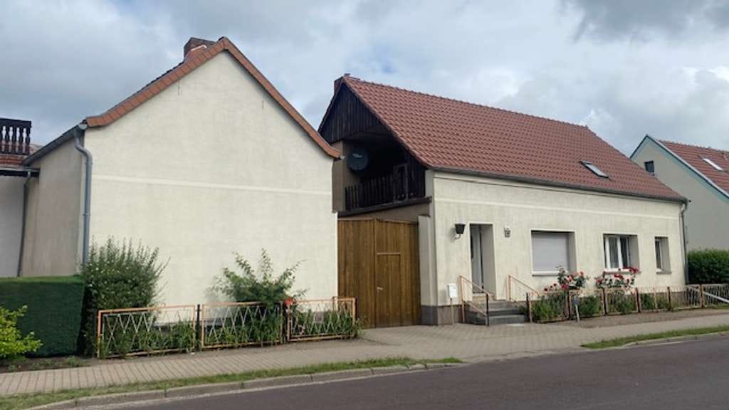 Immobilie in Wenzlow - Altes, modernisierungsbedürftiges Bauernhaus mit viel Nebengelass auf großem Grundstück! - Bild 1