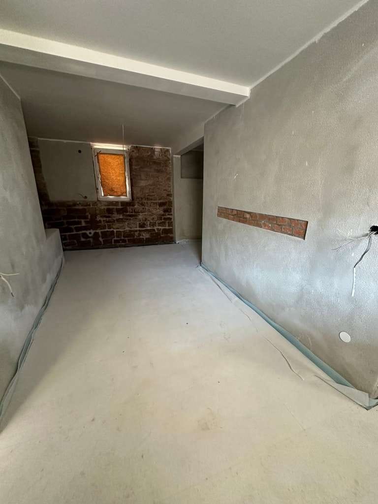 Immobilie in Eichenbühl - Charmante EG-Wohnung mit historischem Flair & Gestaltungsmöglichkeiten - Bild 3
