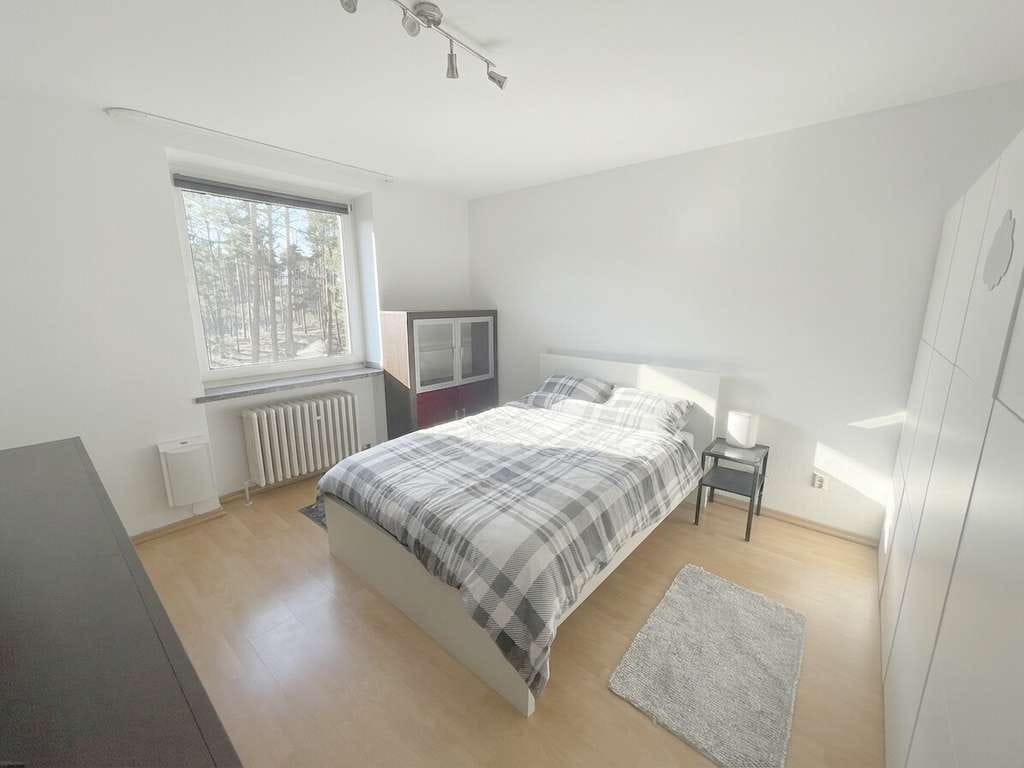 Immobilie in Siegburg - Siegburg-Stallberg: 2-Zimmer-Wohnung mit Balkon - ideal für Kapitalanleger - Bild 2
