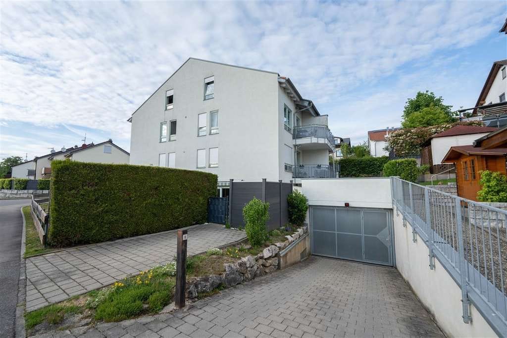 Immobilie in Beuren - Attraktive Erdgeschosswohnung für Eigennutzer und Kapitalanleger - Bild 3