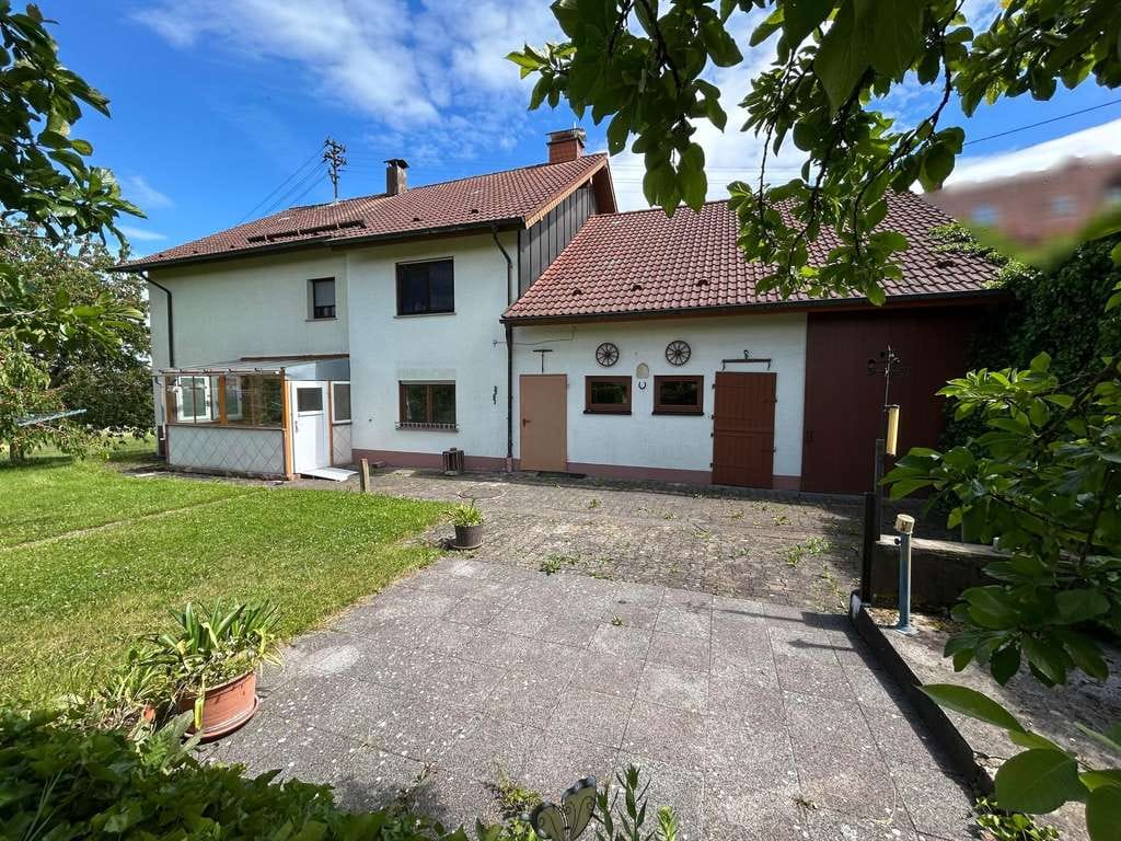 Immobilie in Mudau - Großzügiges Wohnhaus mit Ausbaupotenzial in naturnaher Lage - Bild 2