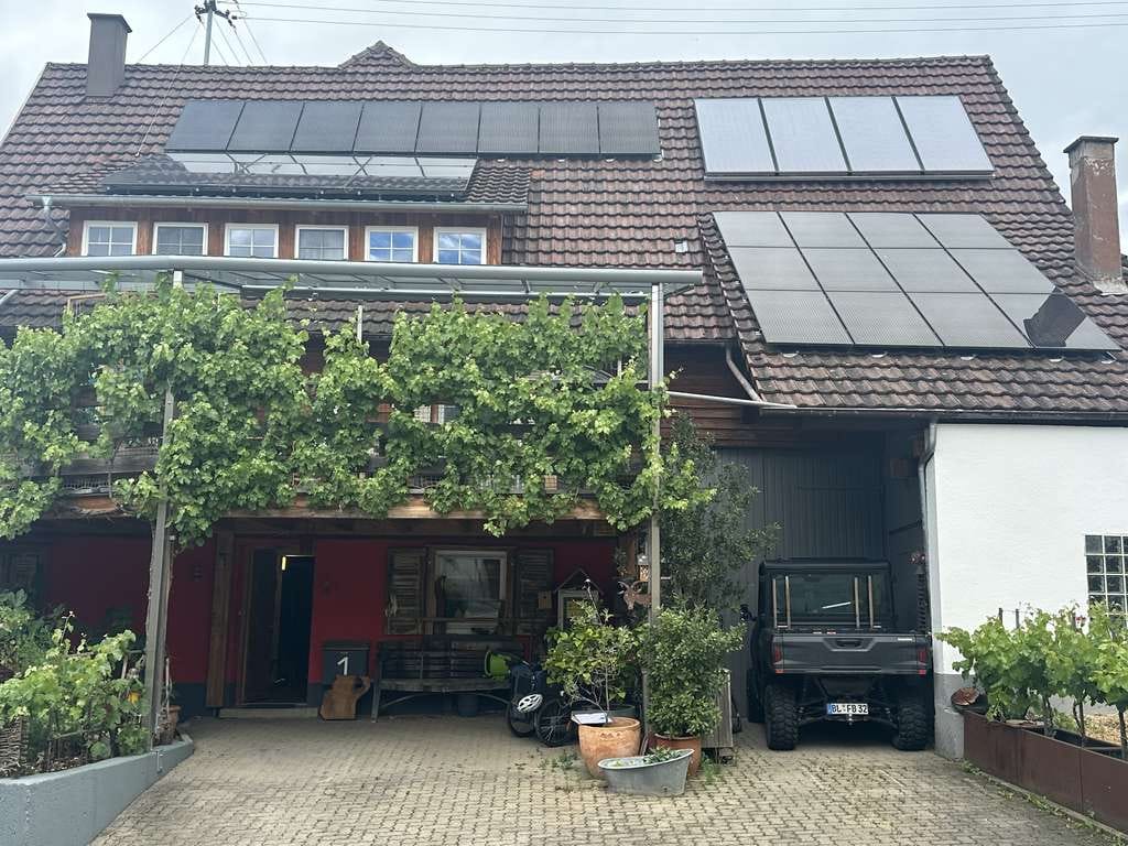 Immobilie in Rangendingen - Hochinteressantes Wohnhaus mit Scheune und Stellplätze - Bild 0