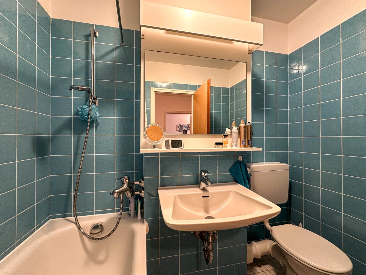 Immobilie in Höhenkirchen-Siegertsbrunn - Gepflegte 2-Zimmer-Wohnung mit Balkon und Tiefgaragenstellplatz! - Bild 4